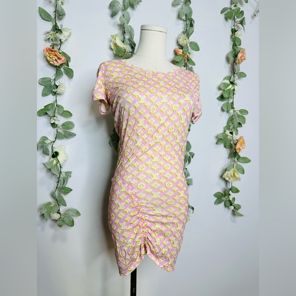 Louis Vuitton Baby Pink Monogram Dress - Picture 5 of 15